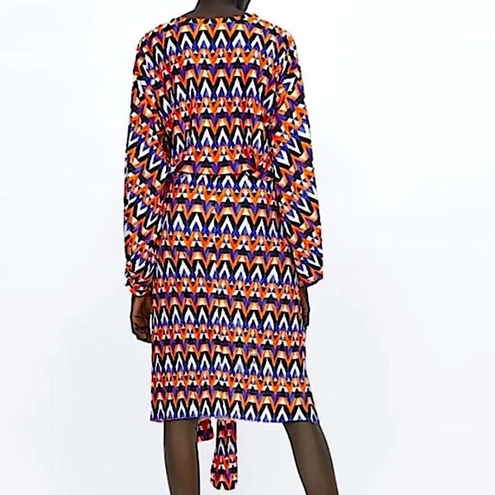 ZARA Dress Pleated Geometric Print Size M • BLOGGER FAVORITE • NEW WITH TAGS •